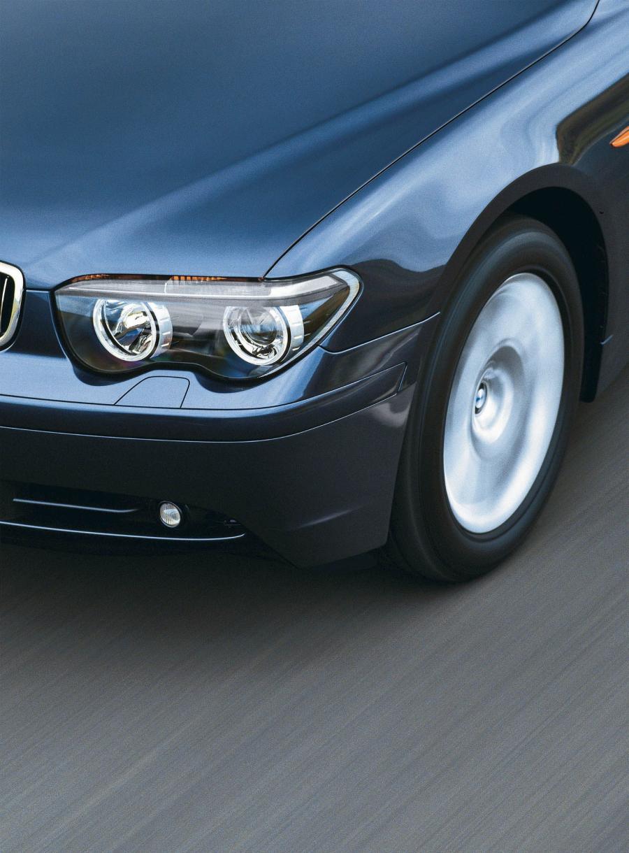  BMW 7-Series 2002 года  (фото 17 из 79)